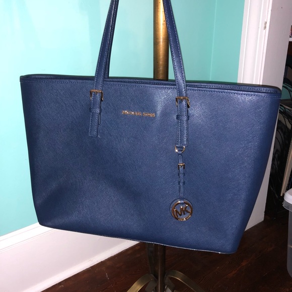 Michael Kors Tote - Picture 2 of 5